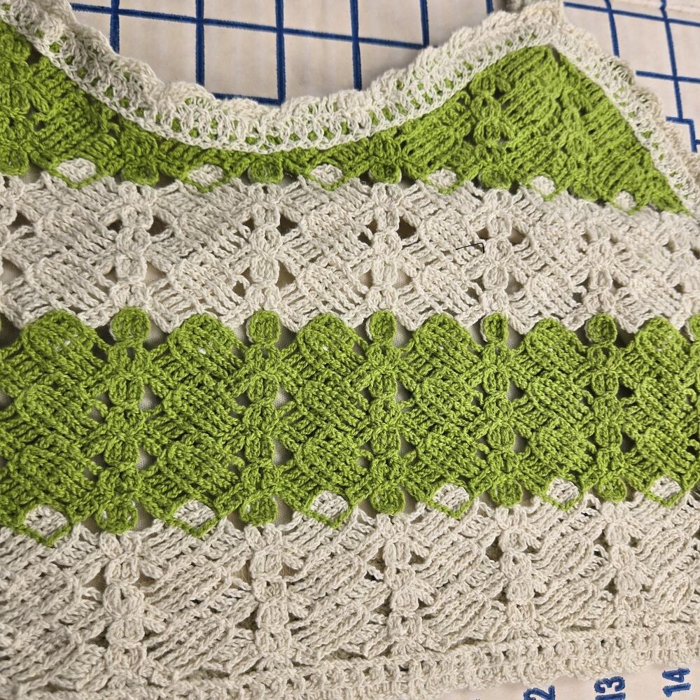 REBELLION Again Sz L Lime Creme Crochet Cropped Top NWT BOHO HIPPIE FESTIVAL - Picture 2 of 5
